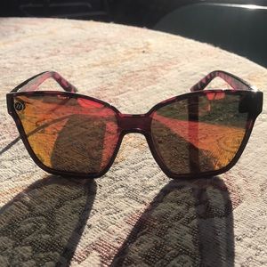 Blenders lady inferno polarized mirrored tortoise shell sunglasses